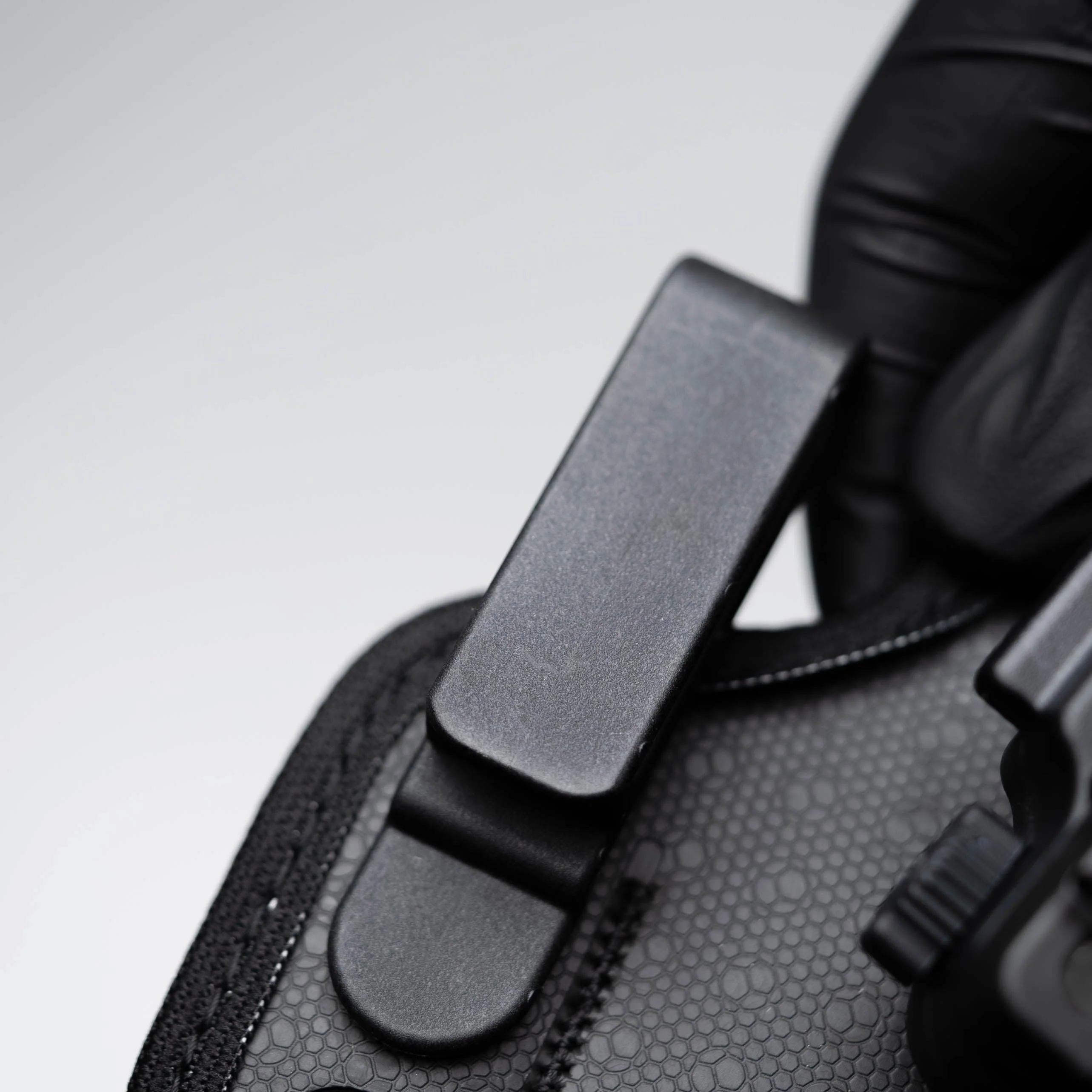 ShapeShift® 4.0 IWB Holster for Sig Sauer - Image 3